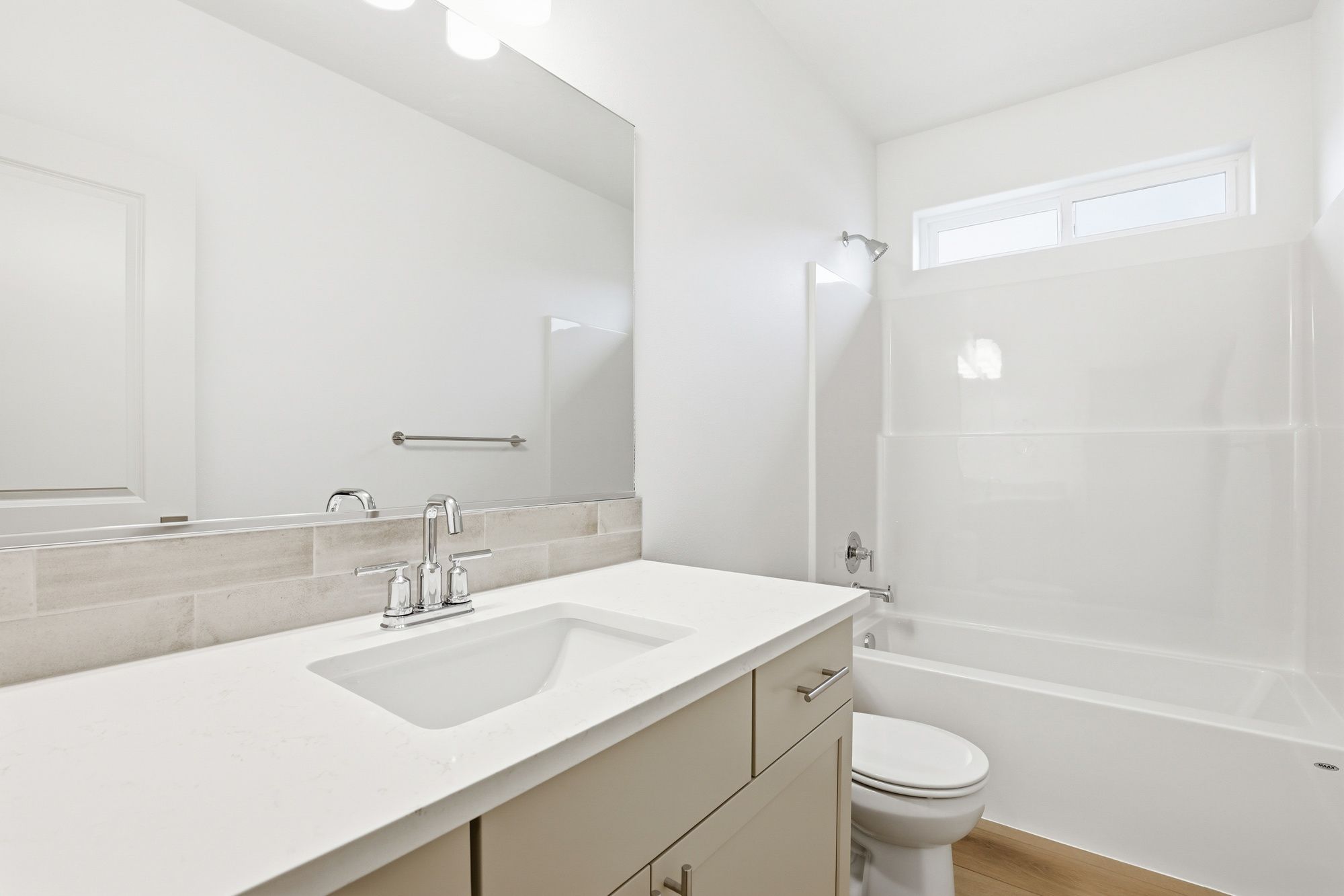 27_317 peach tree ct
