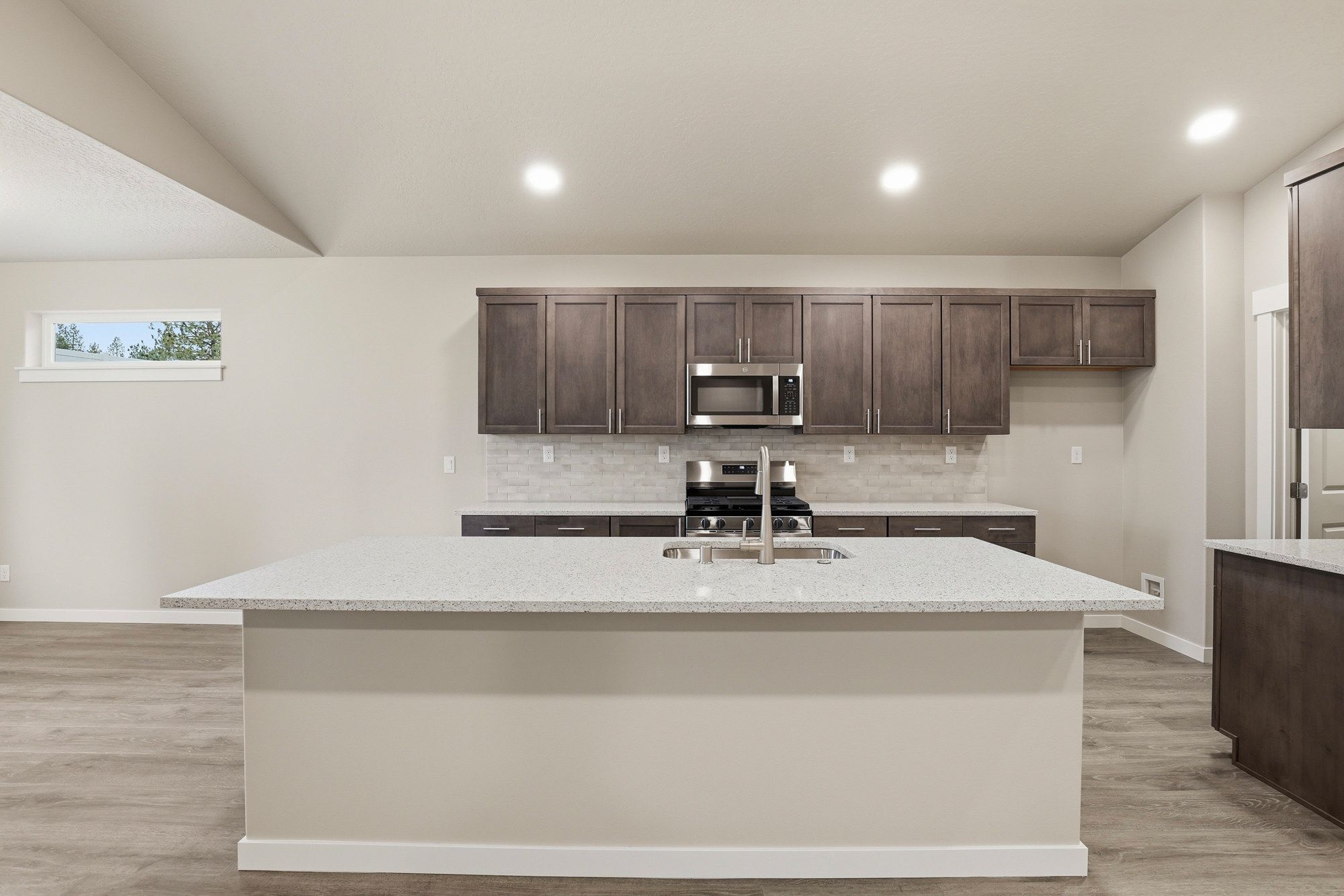 12_5341 n sun beam ln