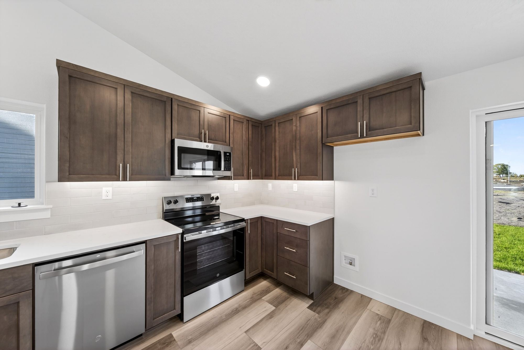 4322 W. Redhead Ave. Interior-2