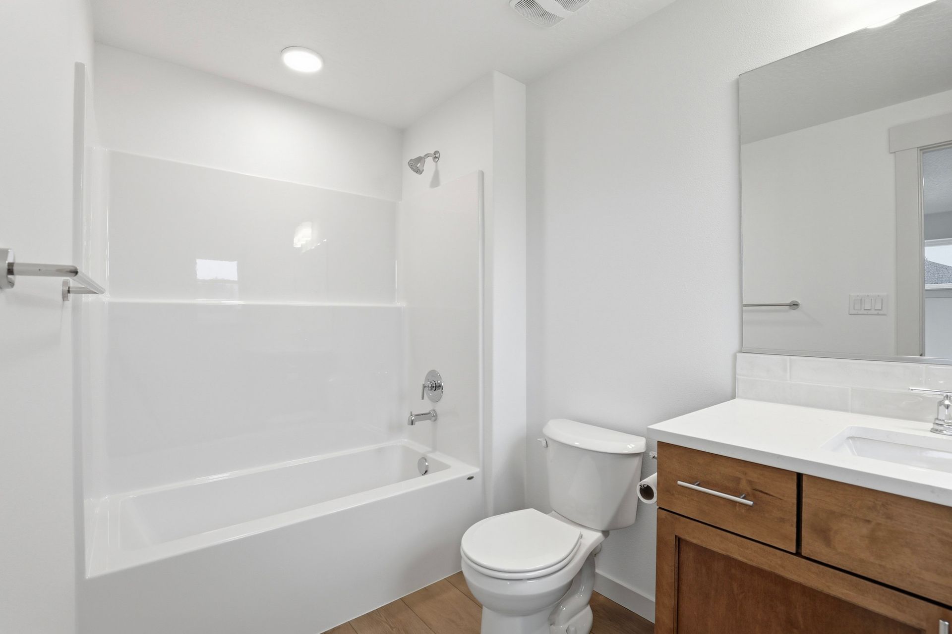 46_2402 annie pl
