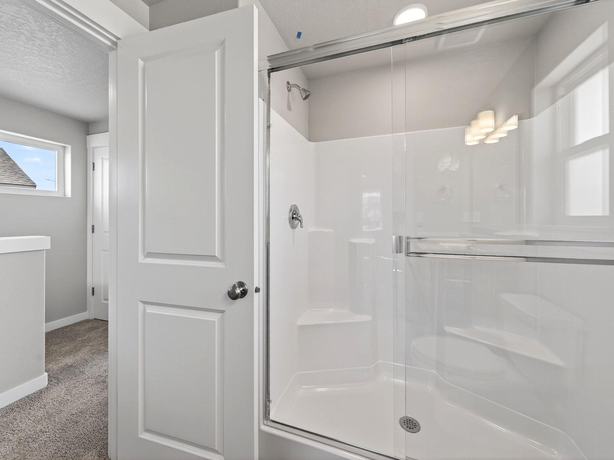374 Aeon Ave-25