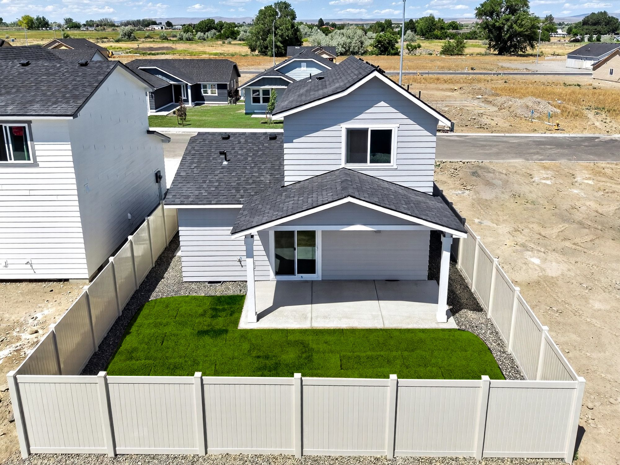 374 Aeon Ave-3