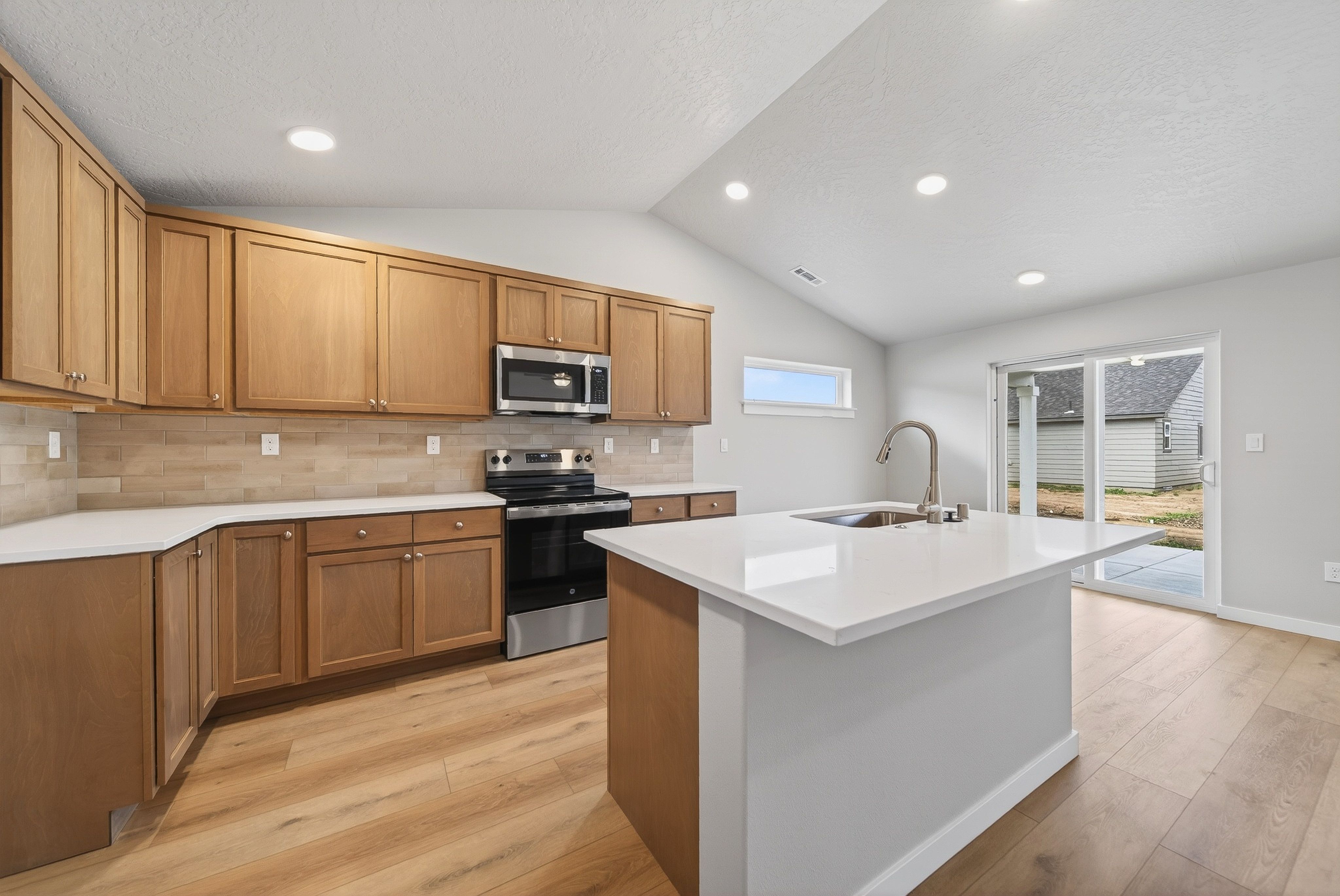 5813 Woolsey Rd-8