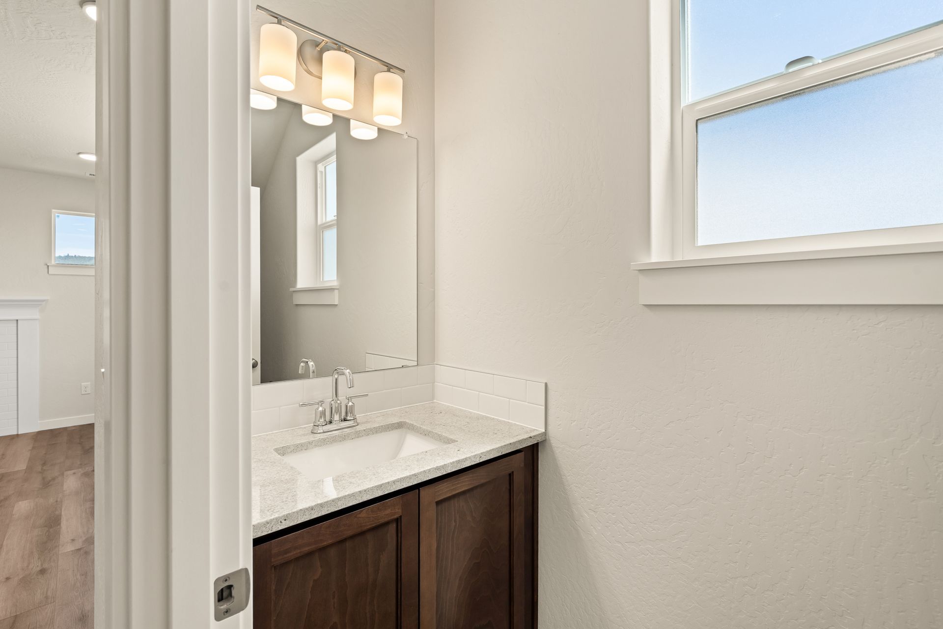 3670-luchu-st-medford-or-97504-lot-92-13
