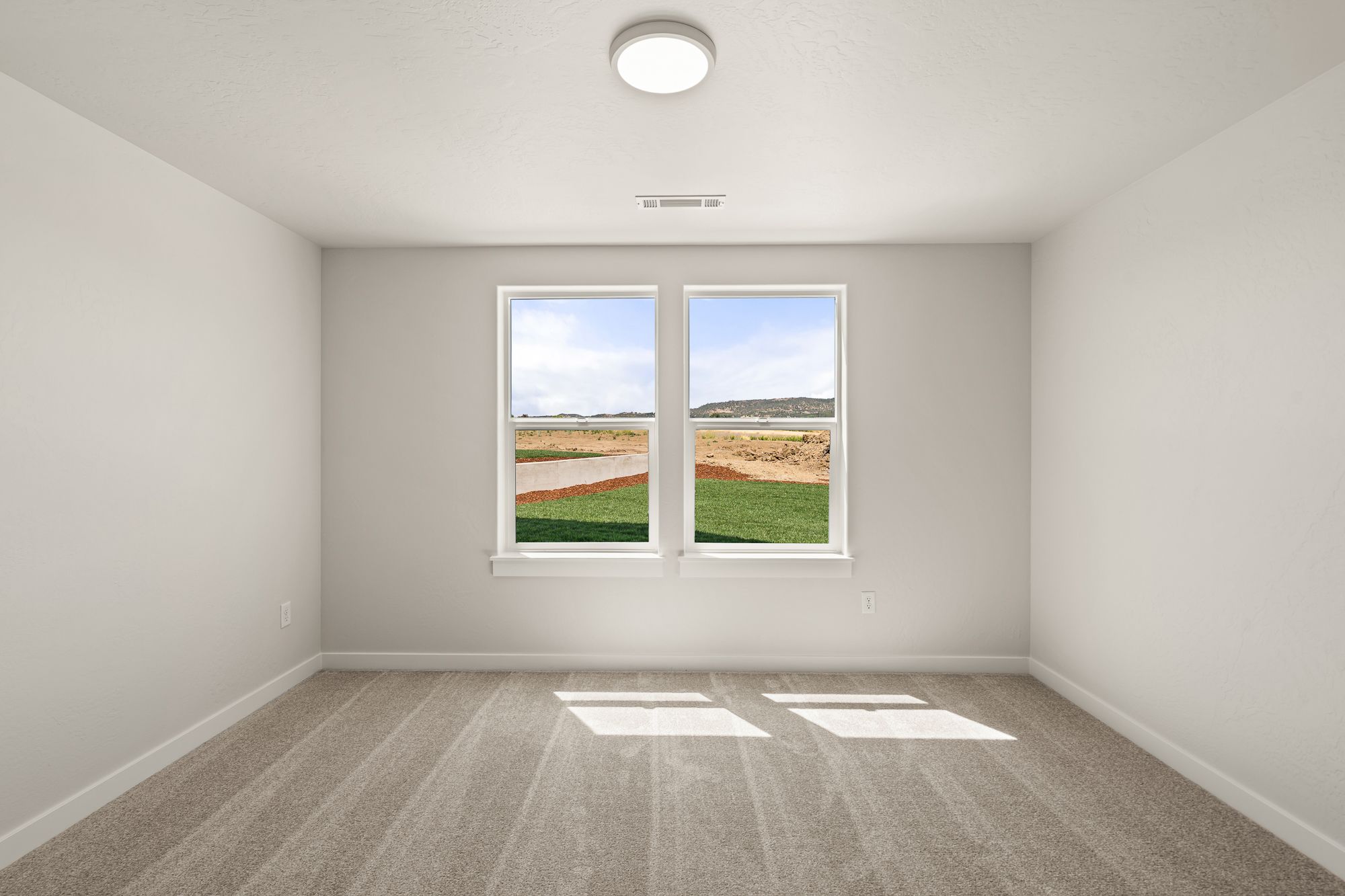 3670-luchu-st-medford-or-97504-lot-92-20