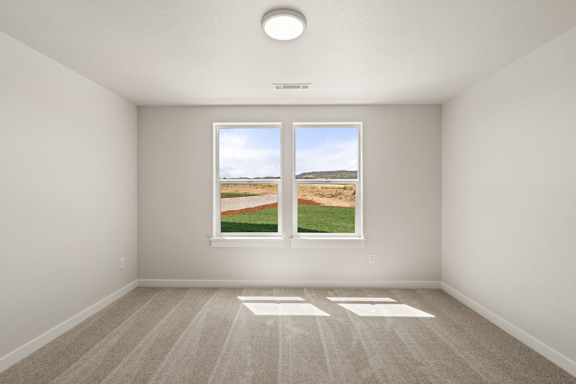 3670-luchu-st-medford-or-97504-lot-92-20