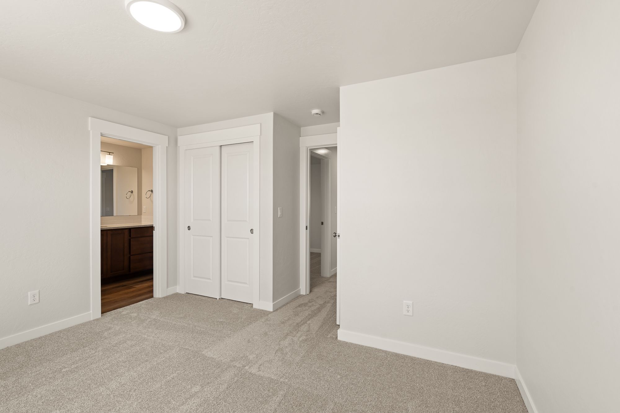 3670-luchu-st-medford-or-97504-lot-92-21