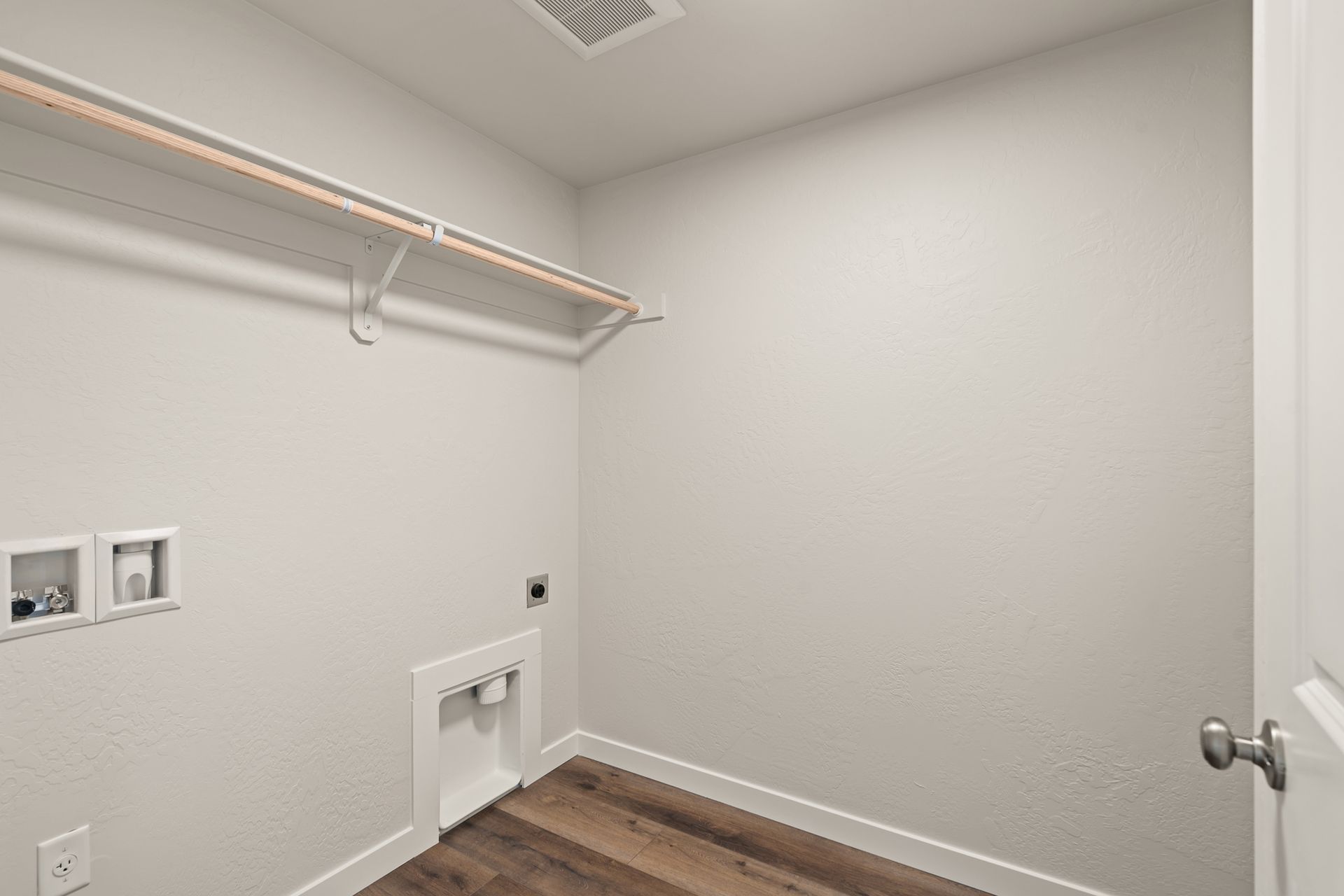 3670-luchu-st-medford-or-97504-lot-92-14