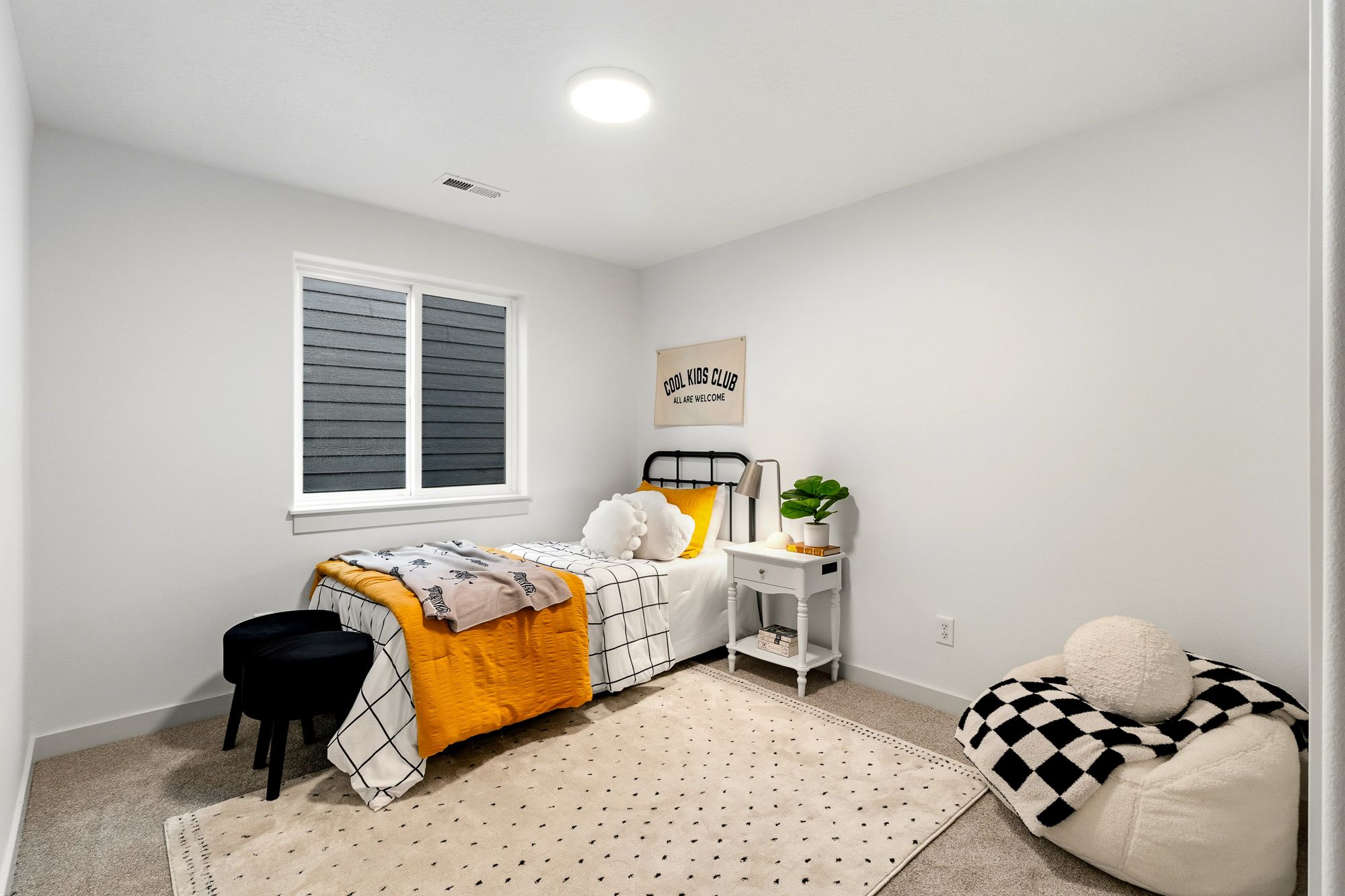 5323 N Ainsworth Ln - Print Ready (8 of 30)-Edit