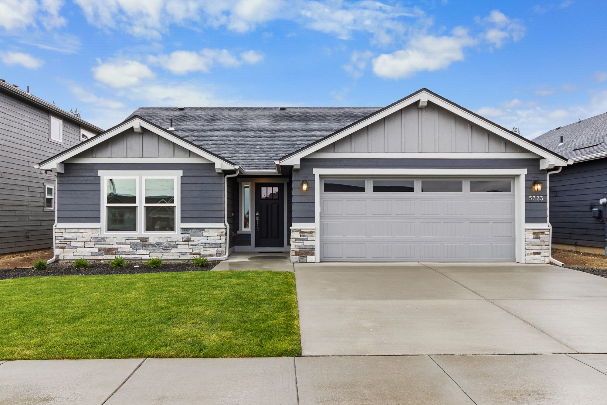 5323 N Ainsworth Ln. (The Edgewood)