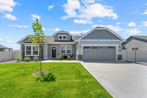 2035 Sumac Ave (The Snowbrush)