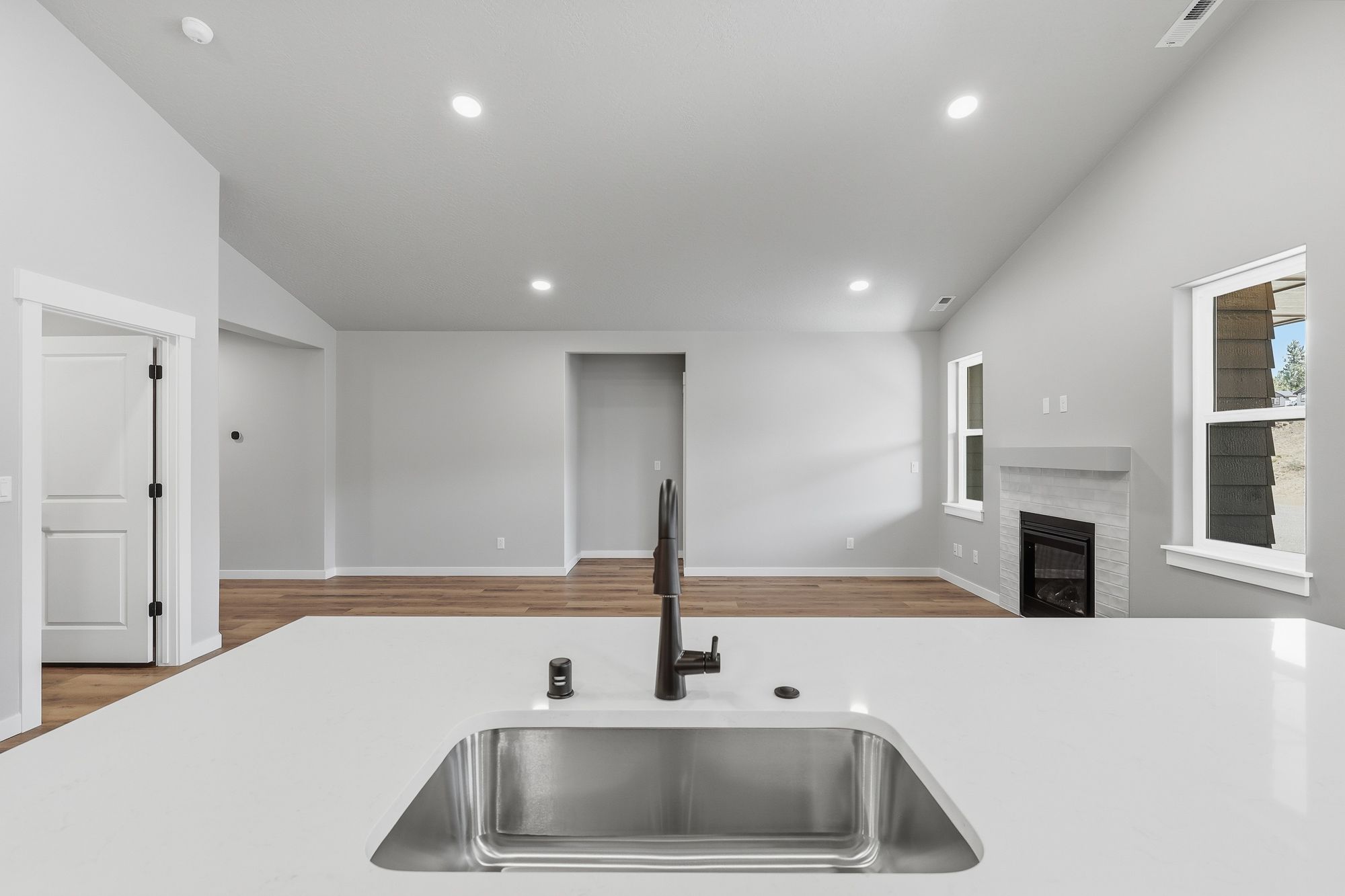 10_1517 w 67th ave