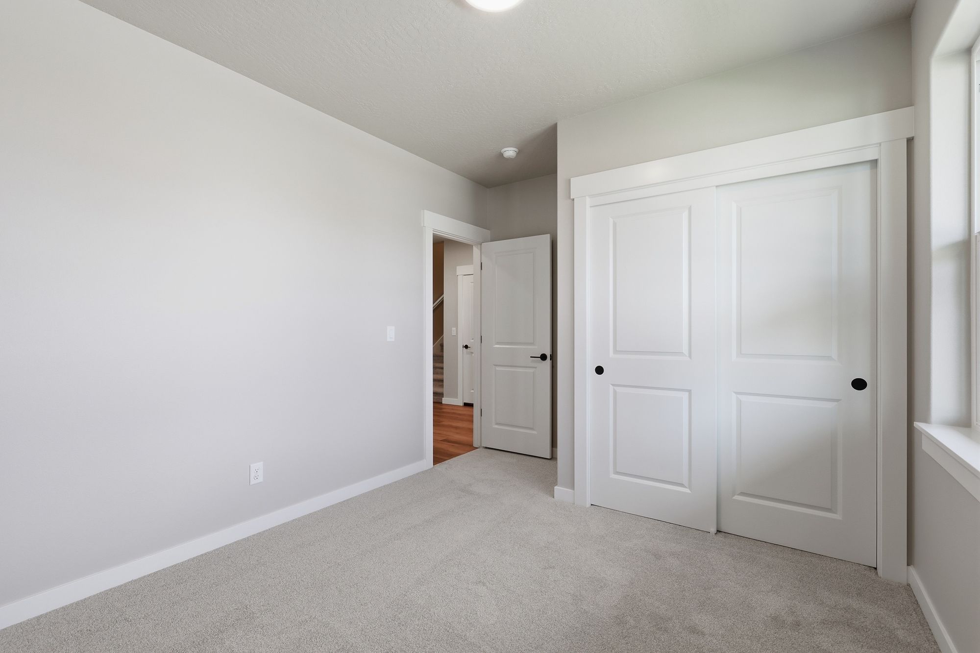 20_1517 w 67th ave