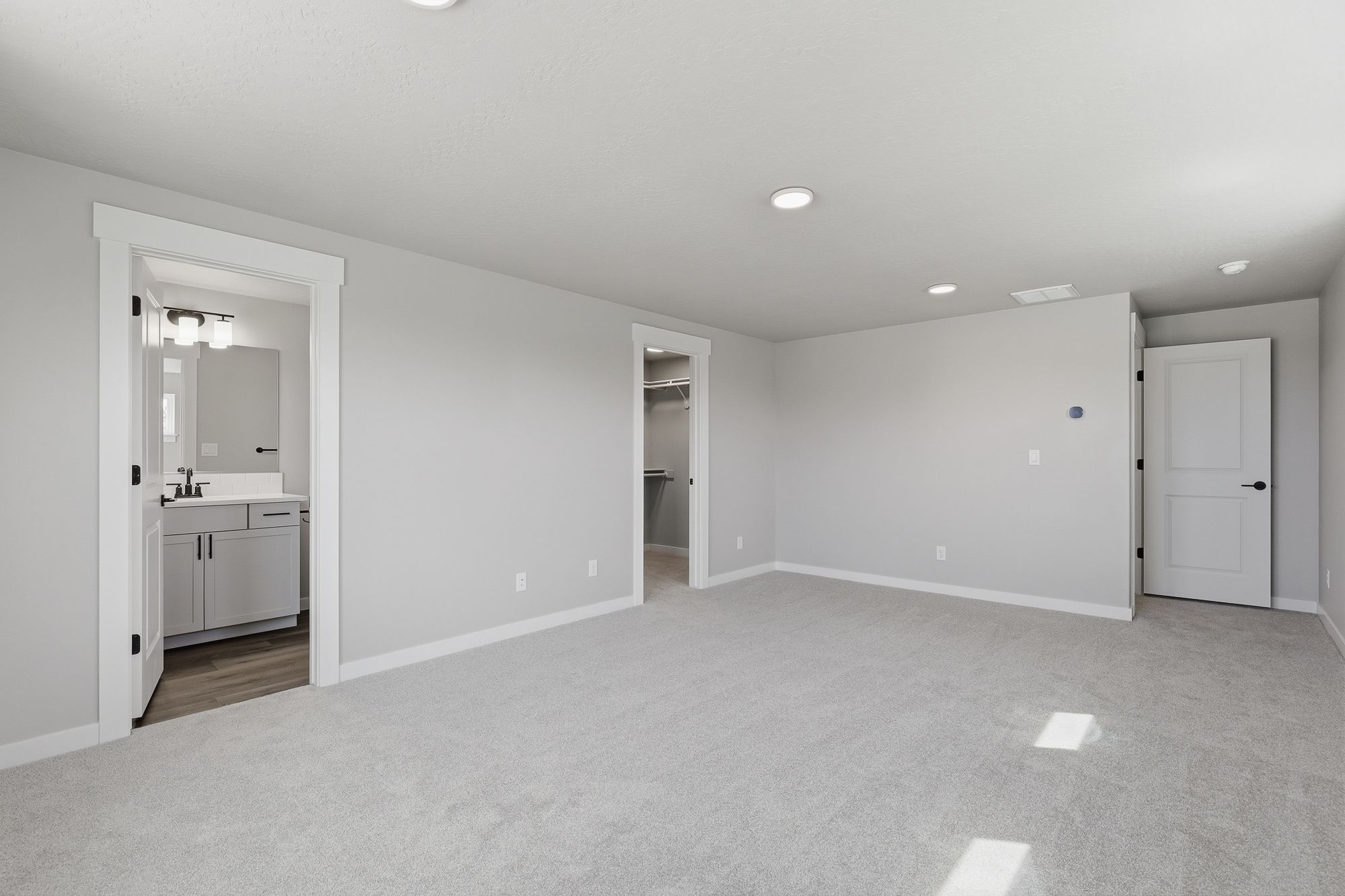 13_1517 w 67th ave