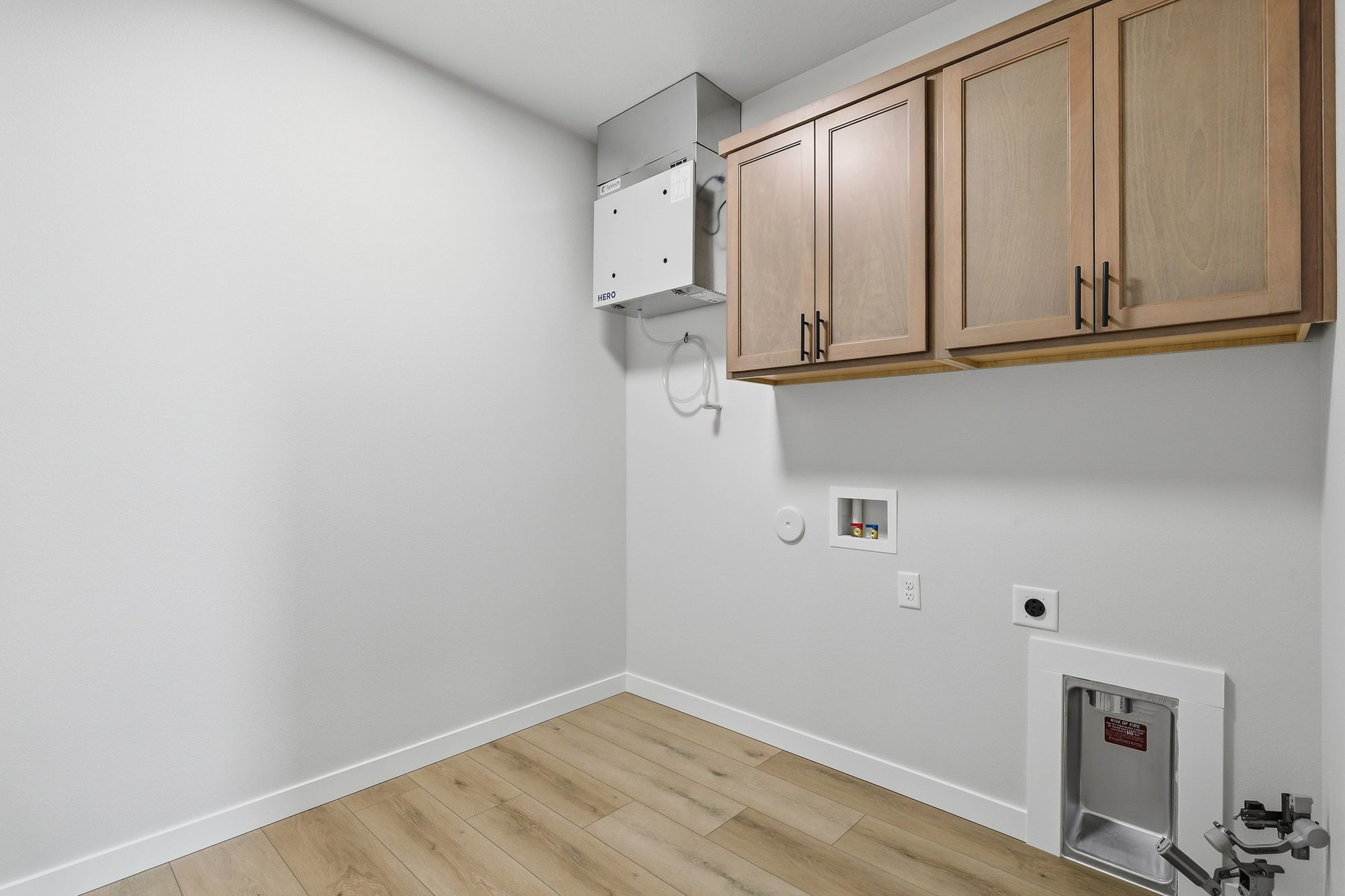 12_1536 w 67th ave