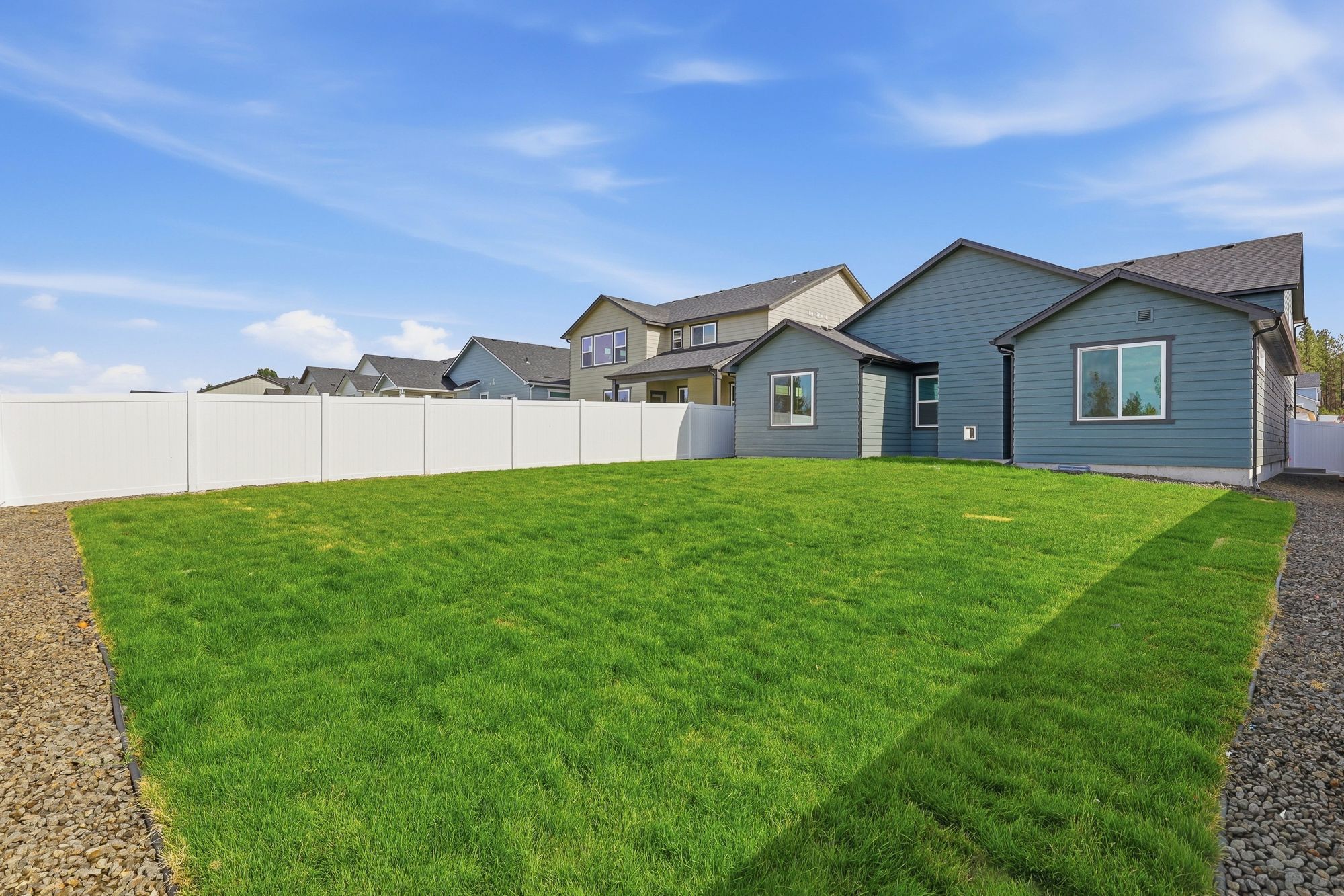 26_1536 w 67th ave