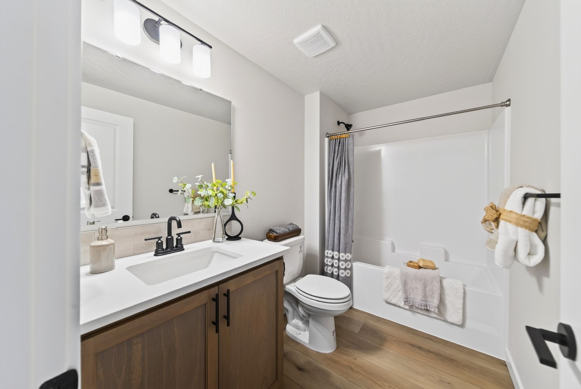 1624 SW Kelandren-23