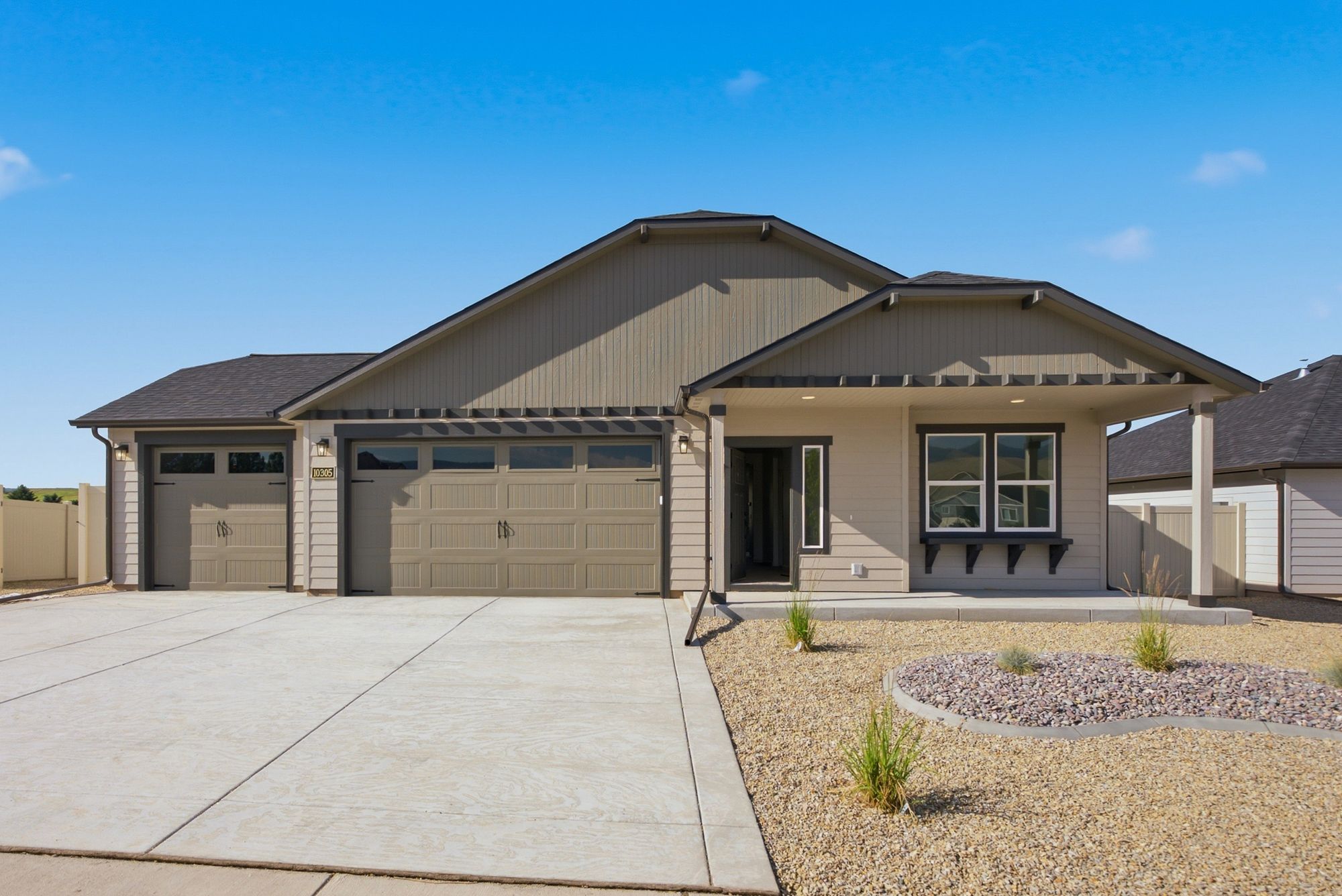10305 Sienna Loop (The Jamison with Daylight Basement)