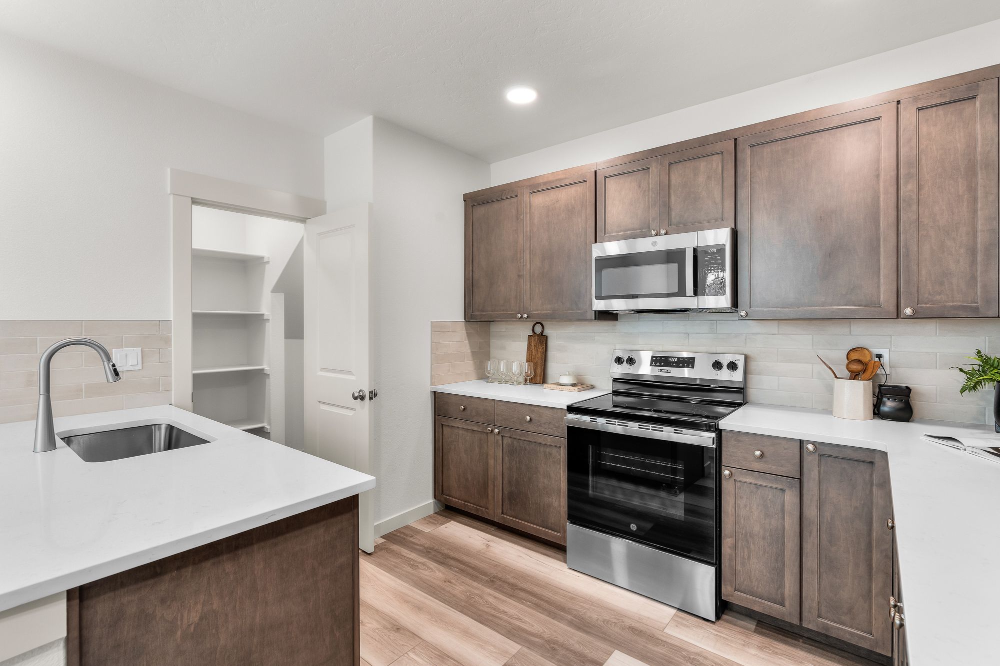 2026_07_23_3366_nw_7th_st_rdm_new-15