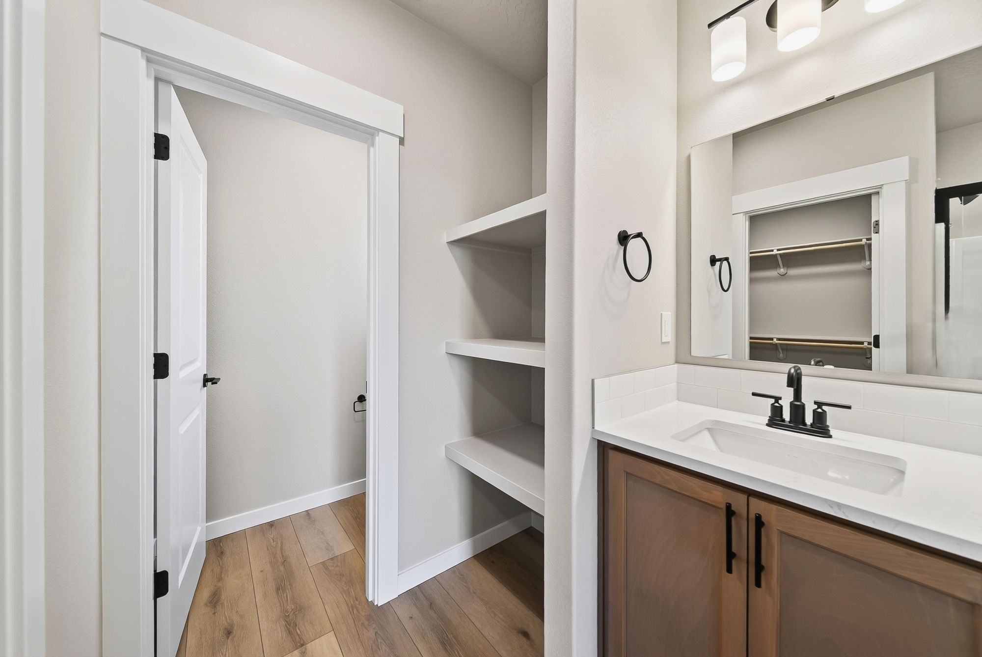 7160 W 24th Ave-25