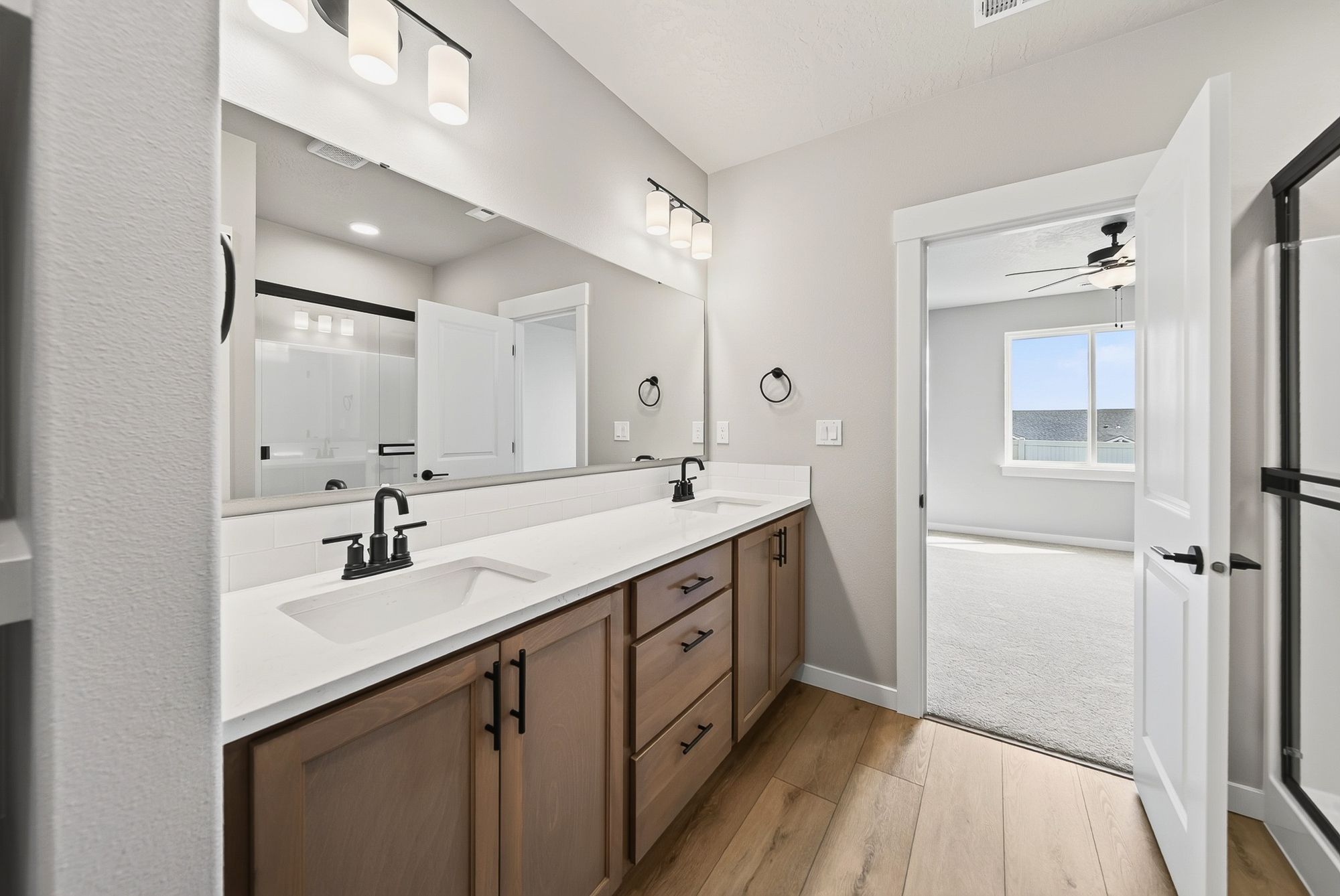 7160 W 24th Ave-28