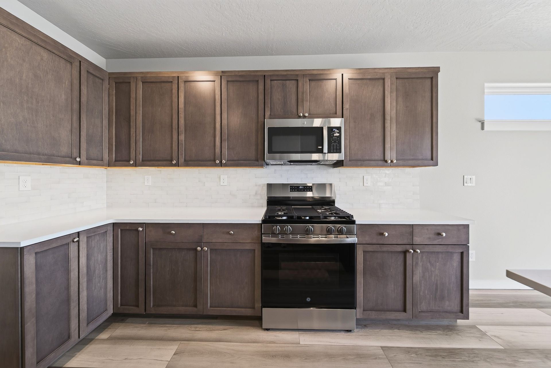 7142 W 24th Ave-14