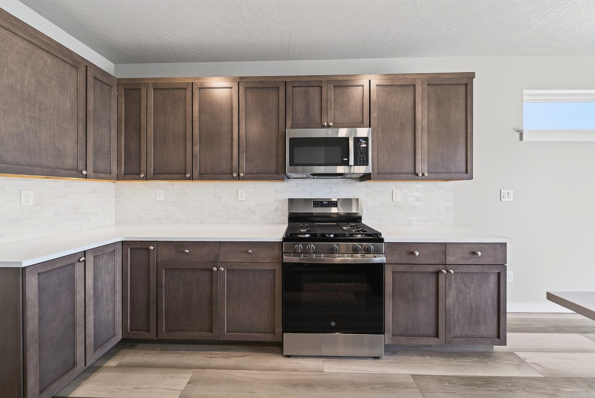 7142 W 24th Ave-14