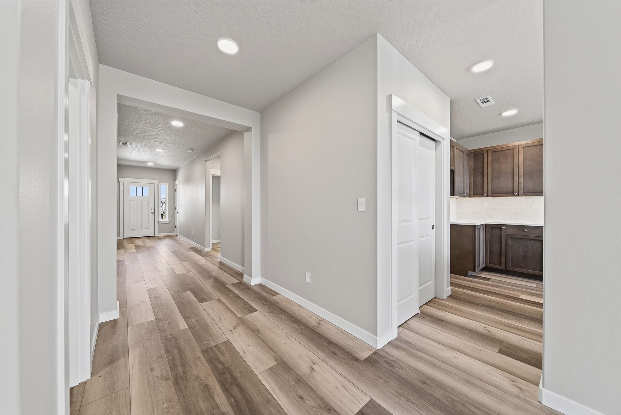 7142 W 24th Ave-22