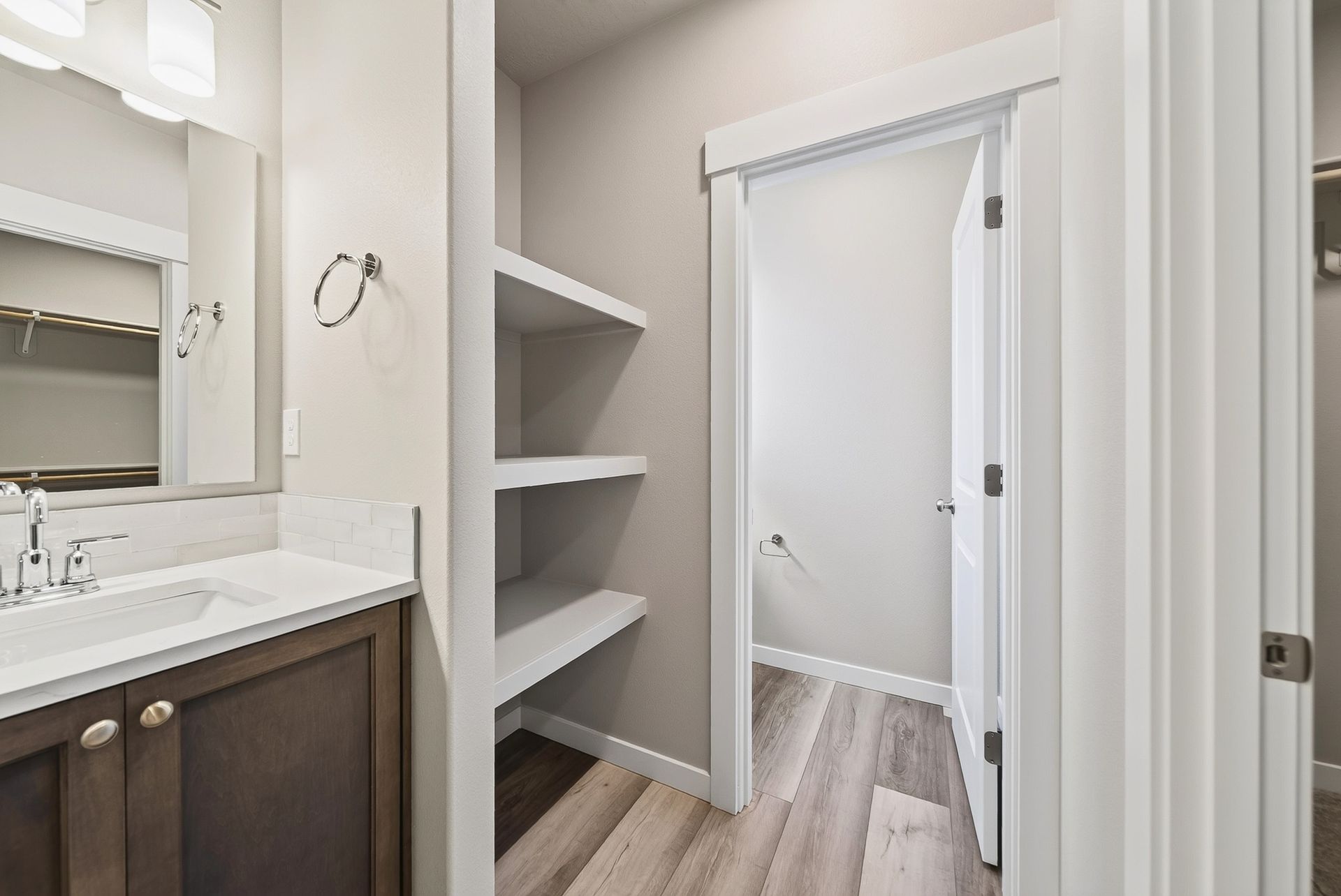 7142 W 24th Ave-39