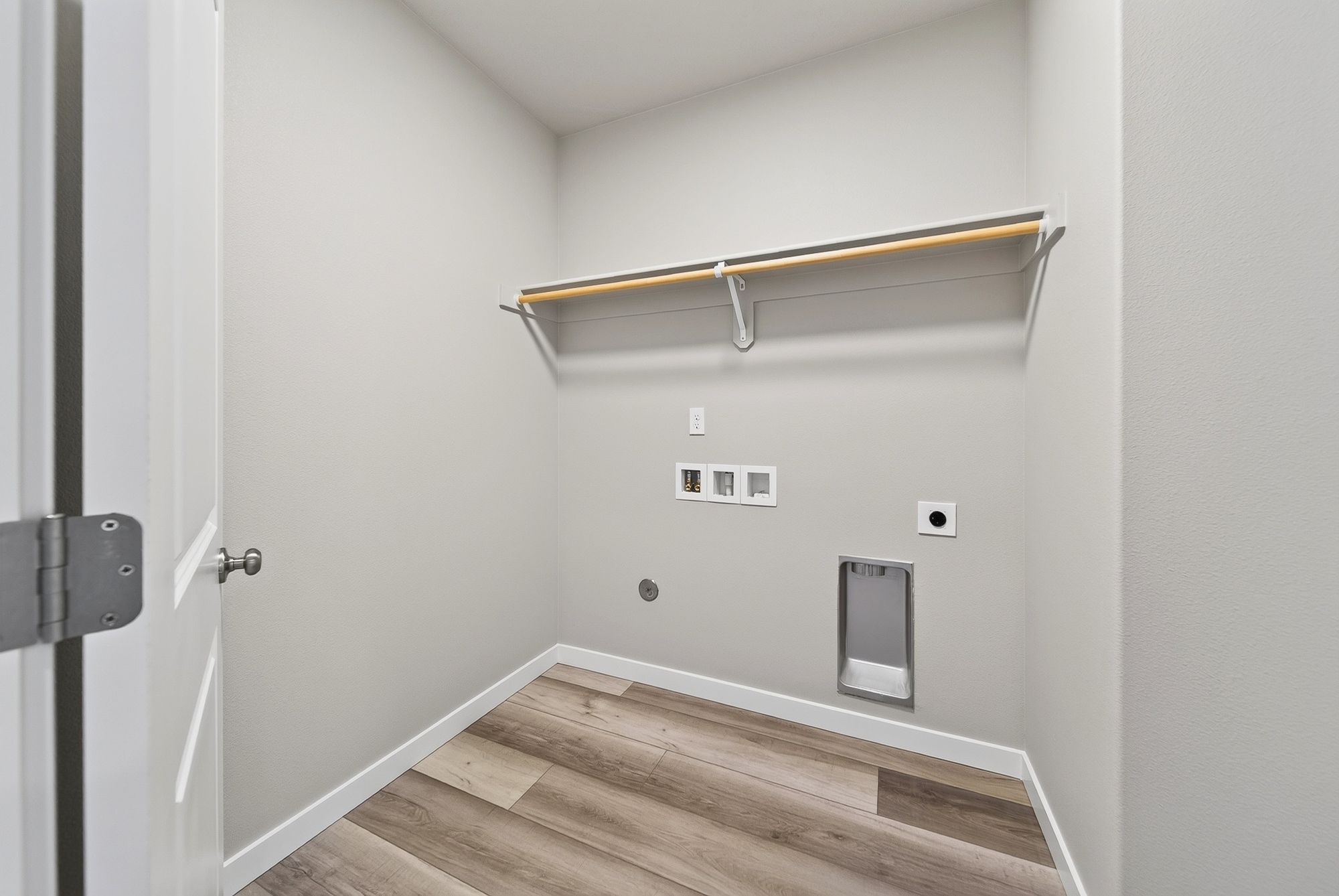 7142 W 24th Ave-24