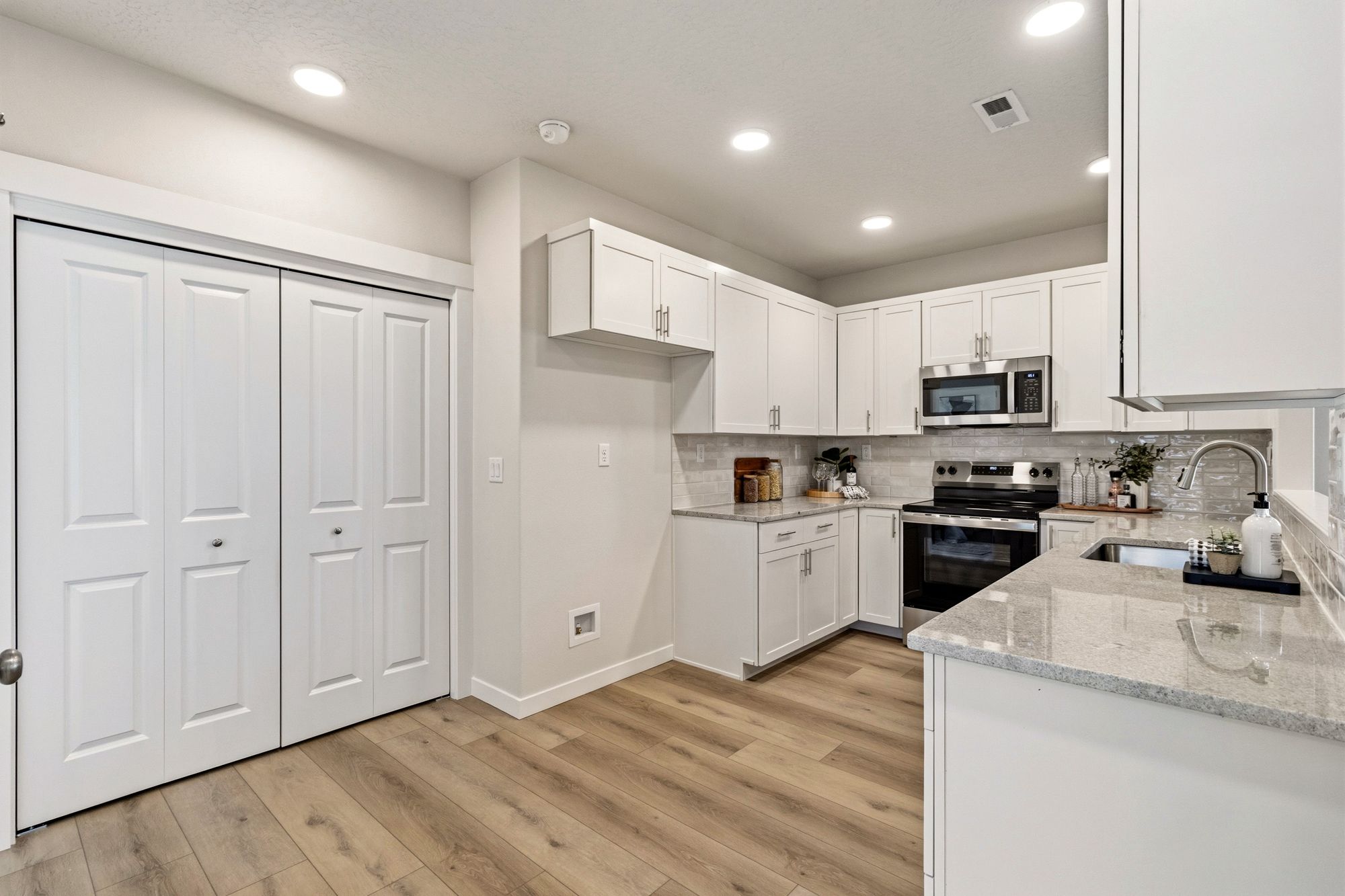 515 N Viewmont Ct - Print Ready (22 of 30)