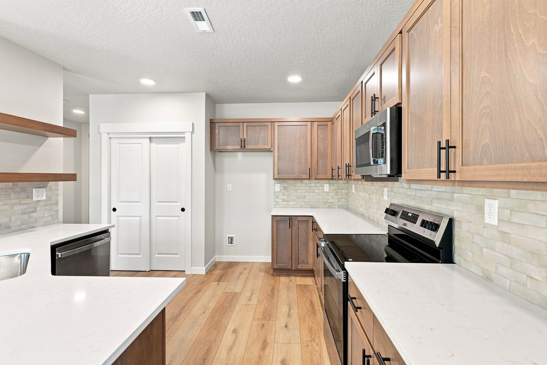 10_302 apple tree ct