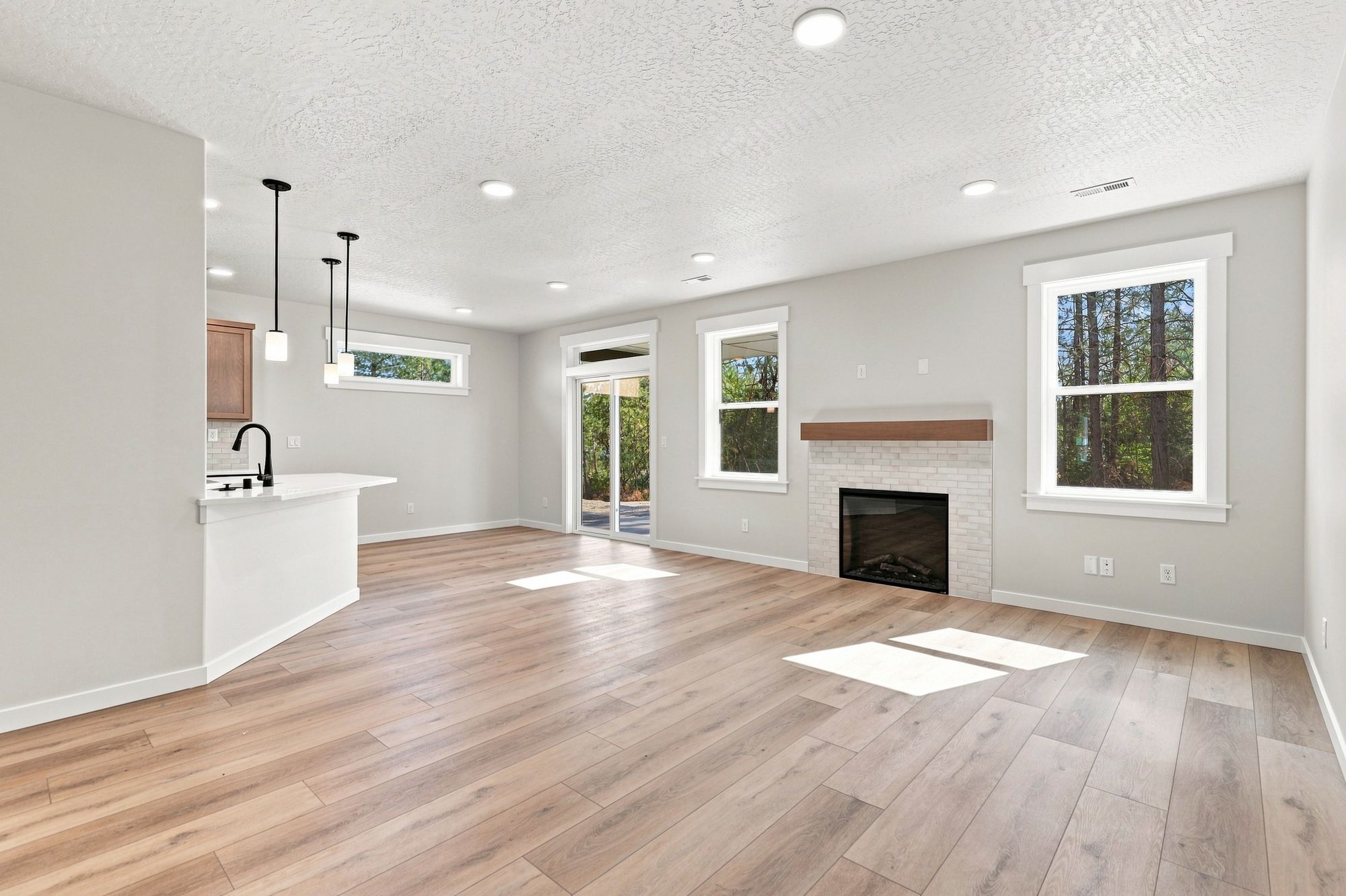5_302 apple tree ct