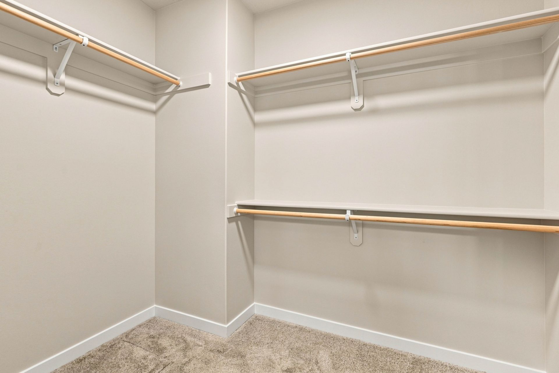 15_302 apple tree ct