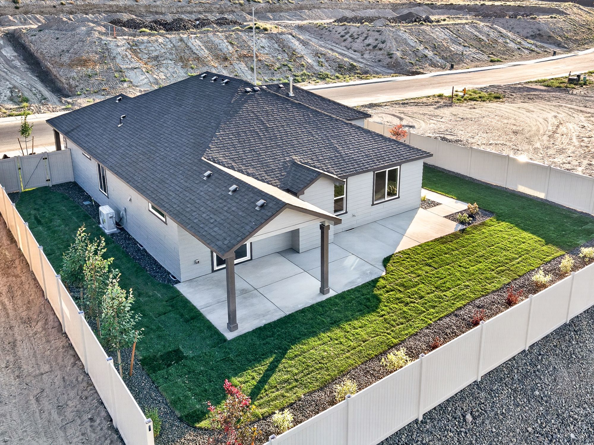 6891 W 24th Ave-6