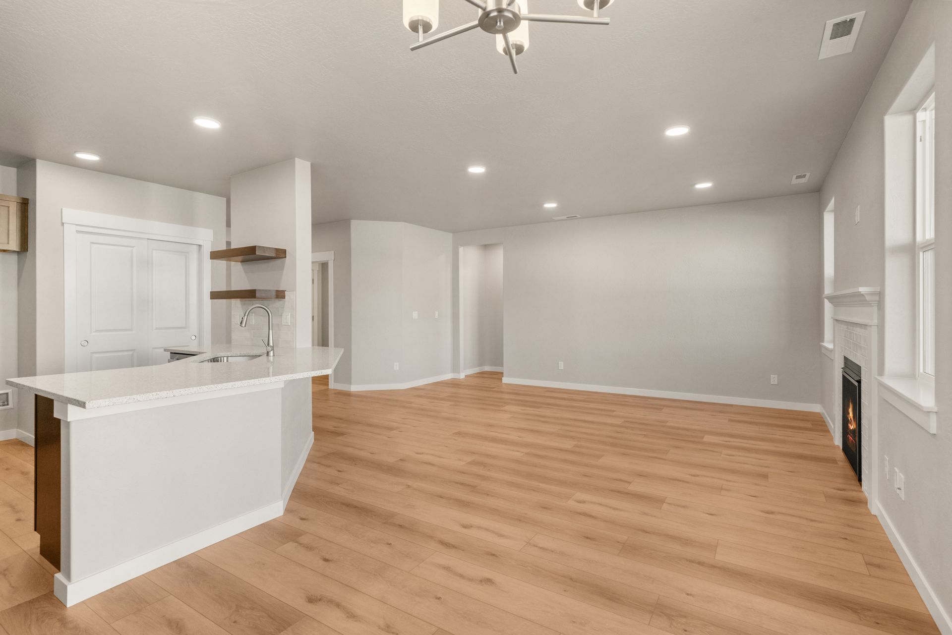 29_3687 luchu st-14