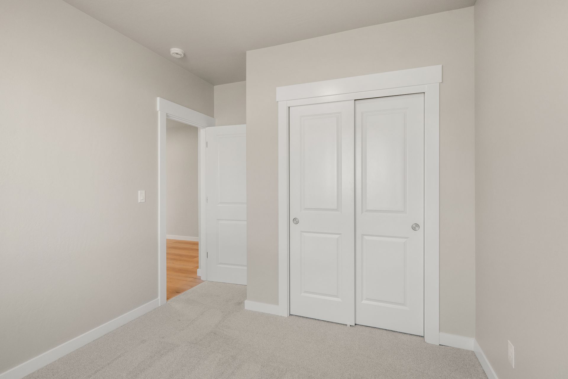 7_3687 luchu st-06