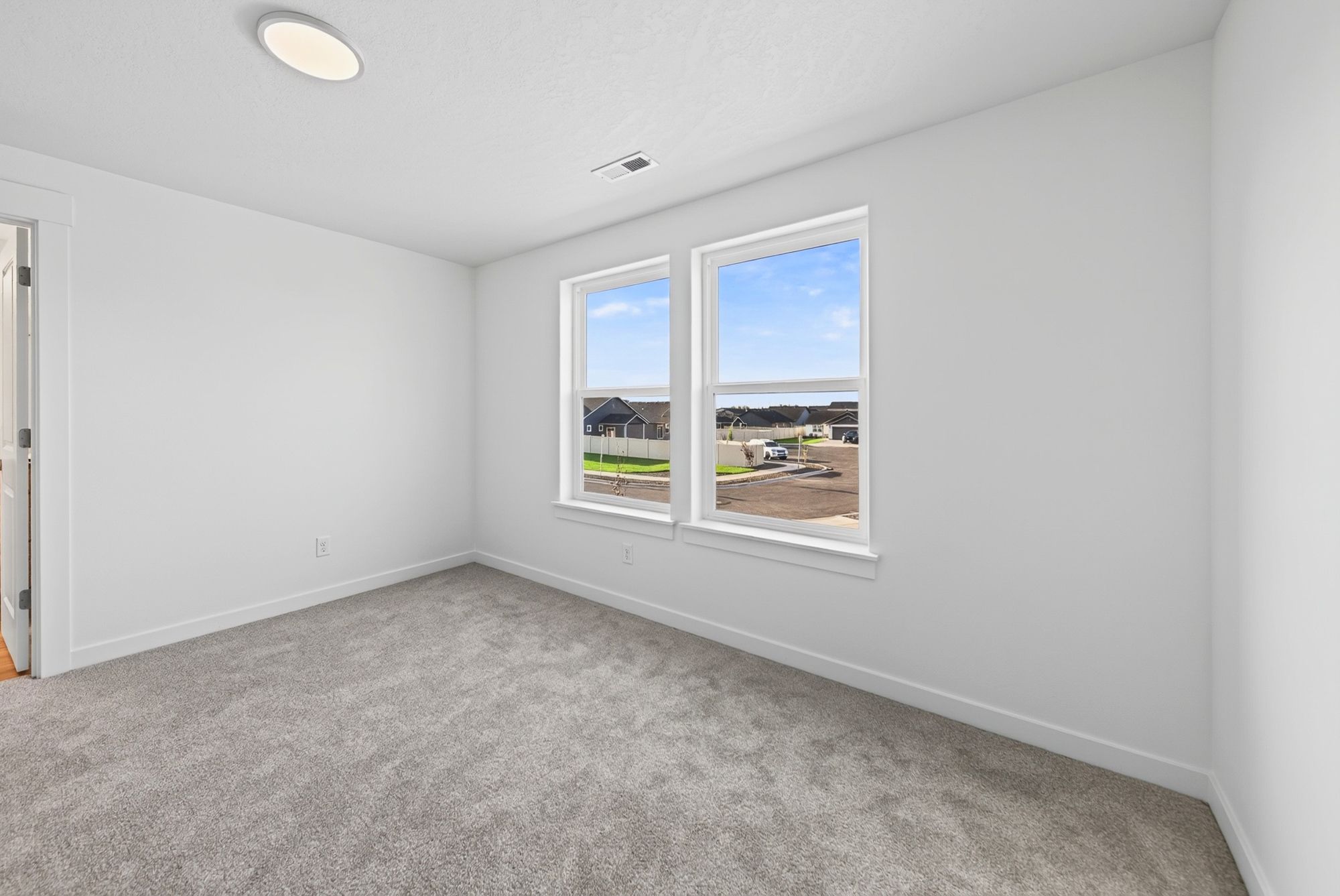 2024 Oak-33