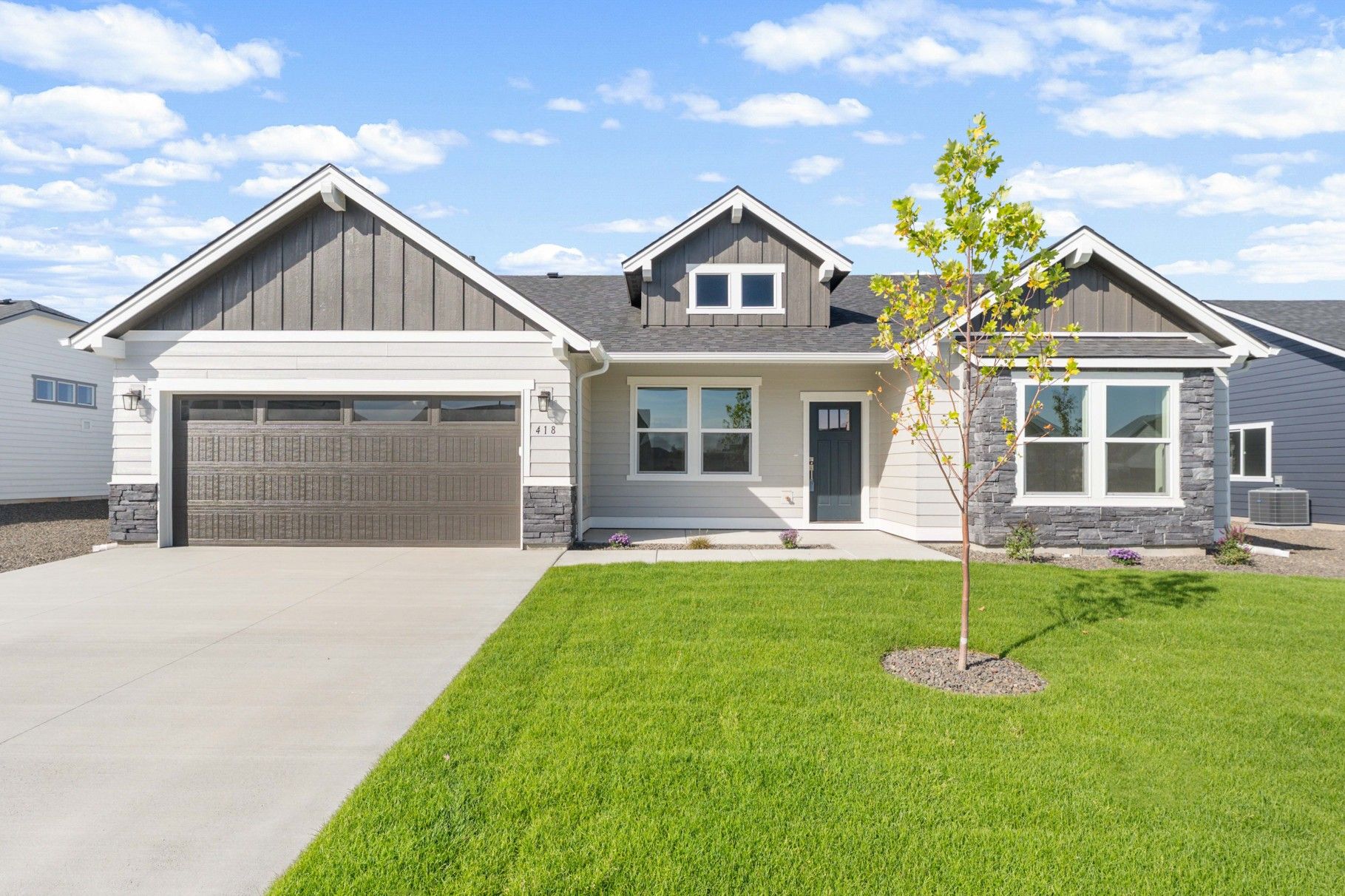 418 Lone Oak St. (The Snowbrush)