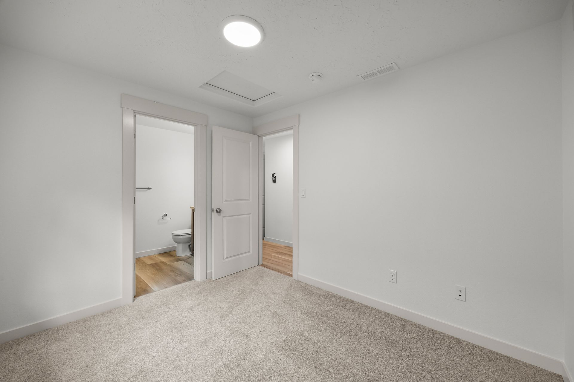 2026_10_10_2822_nw_sterling_ave_rdm-17