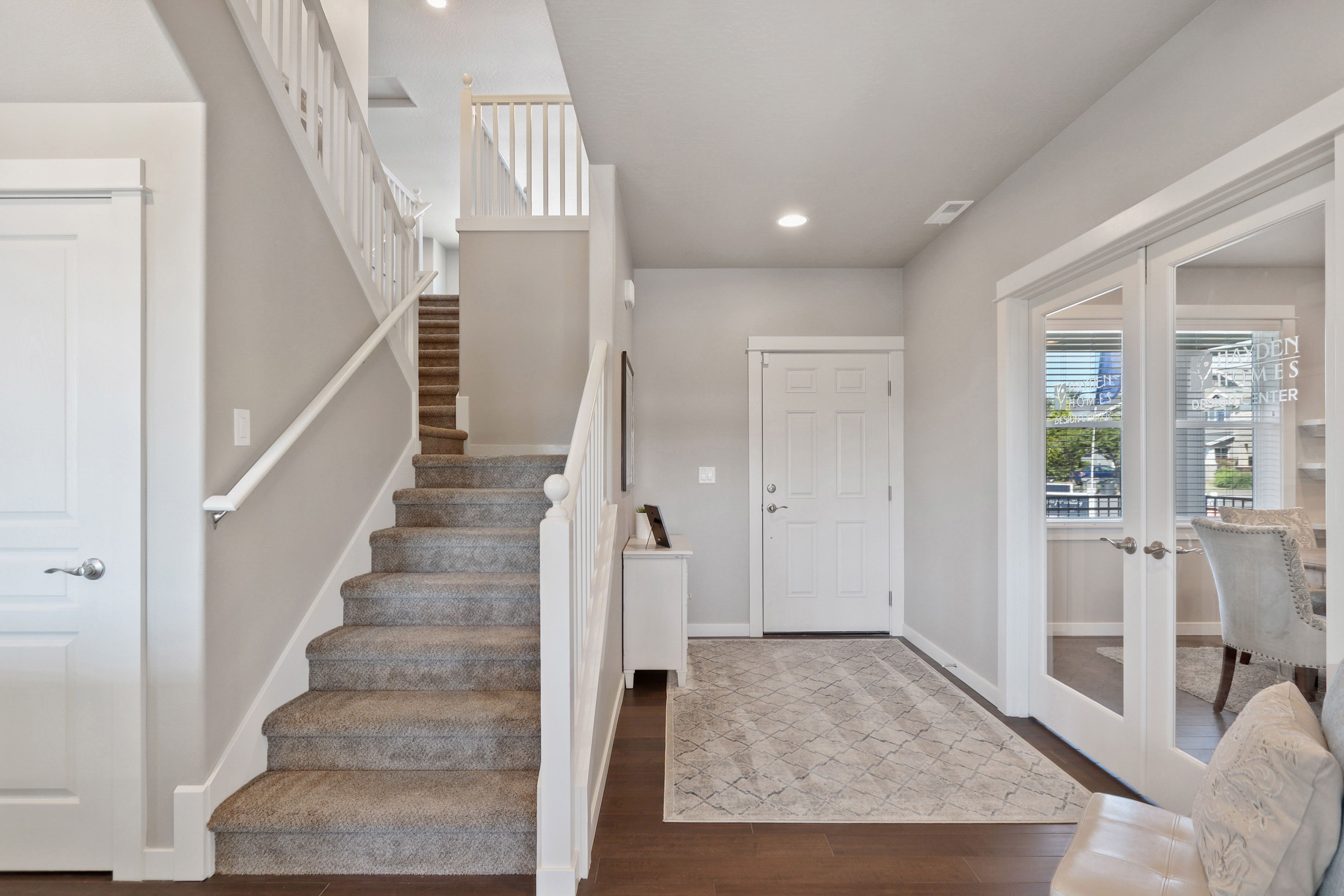 Stoneridge Encore - Entryway 2