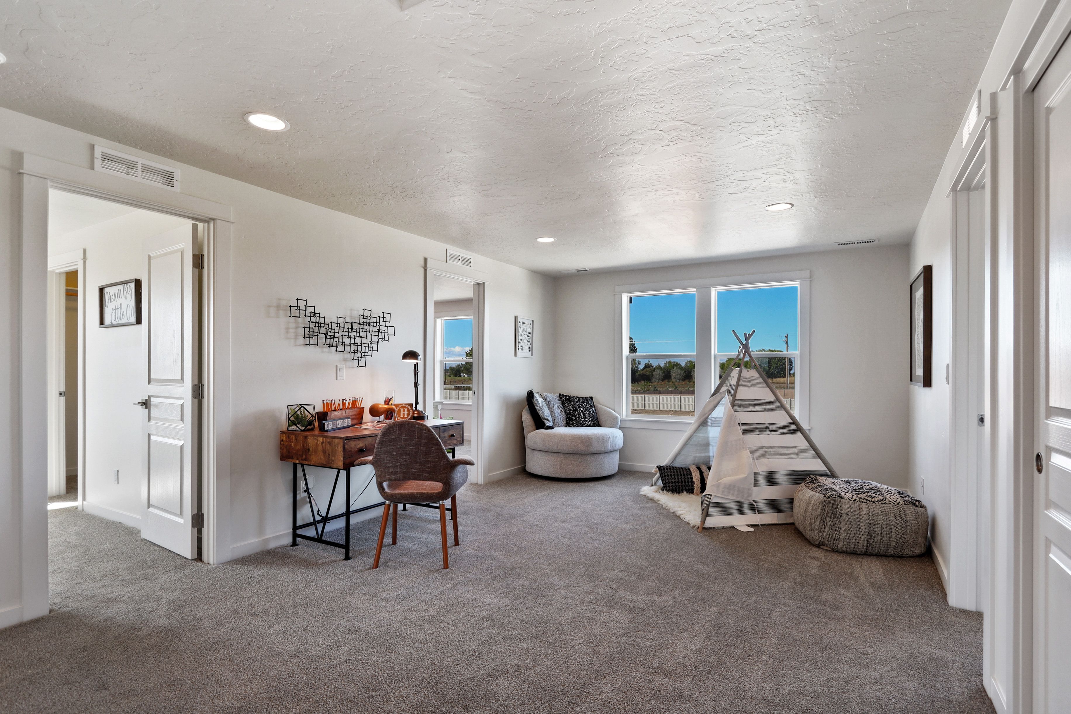 4562 N Patimos Ave - Print Ready-16