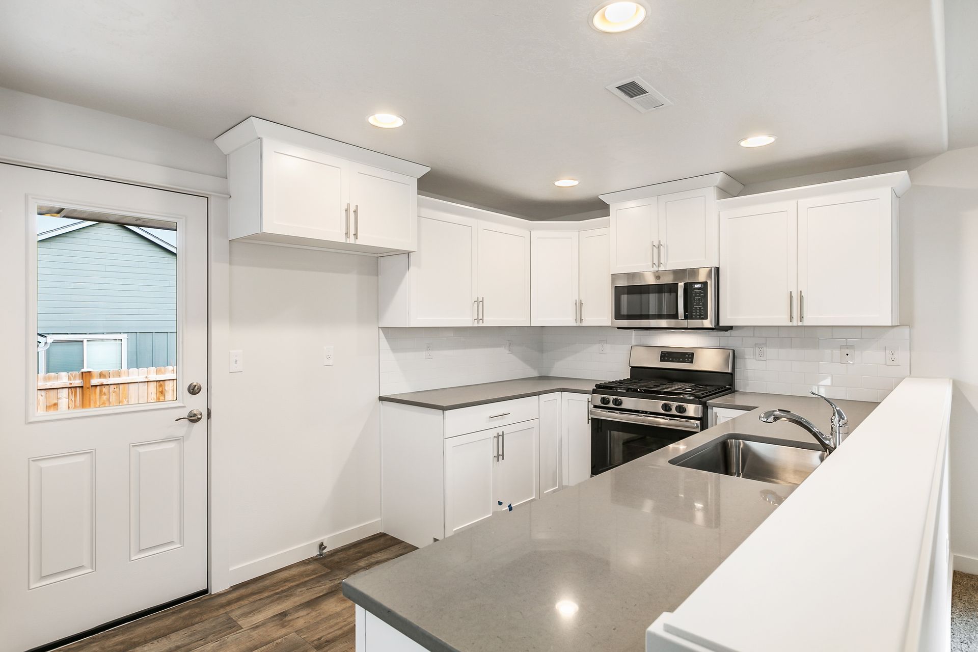 Arlington - Kitchen