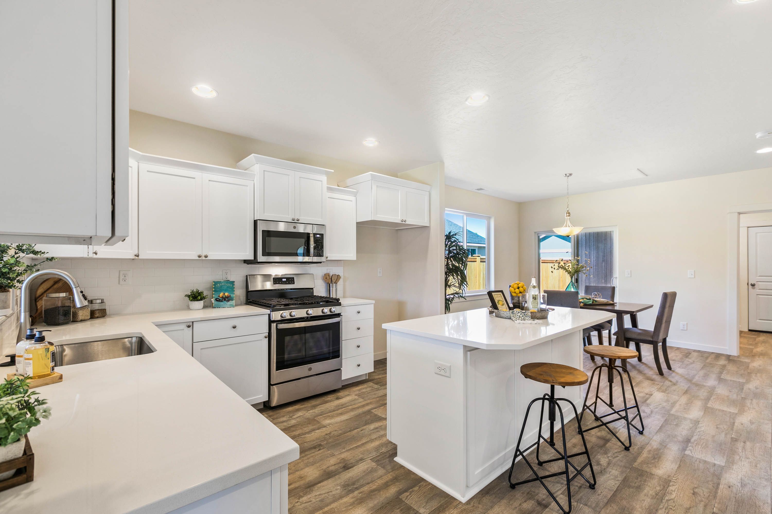Jackson - Kitchen