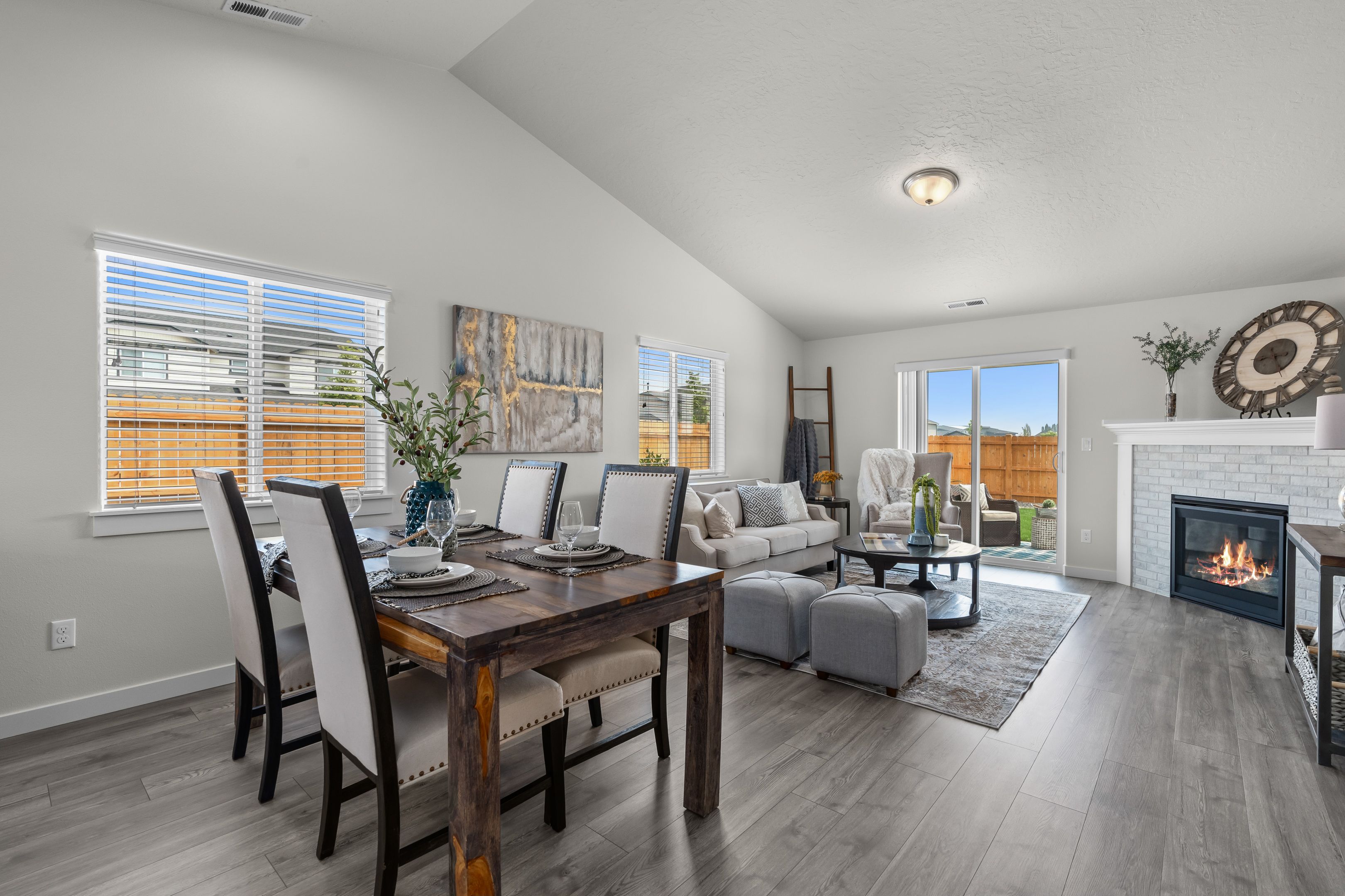 2023_07_24_1502_nw_varnish_pl_rdm-8