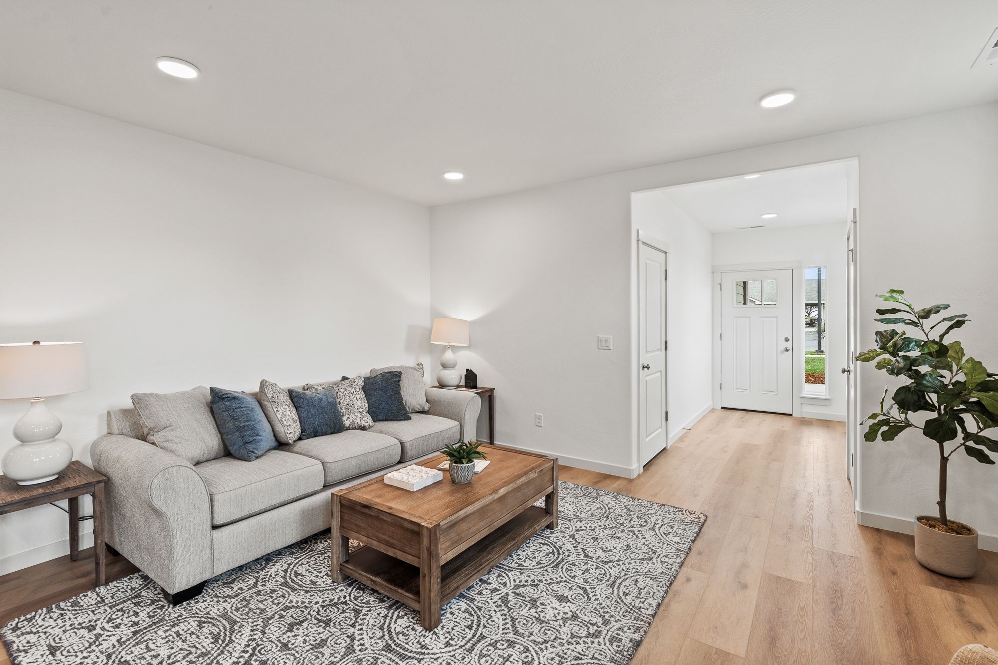 8_3748 harbrooke road - 06