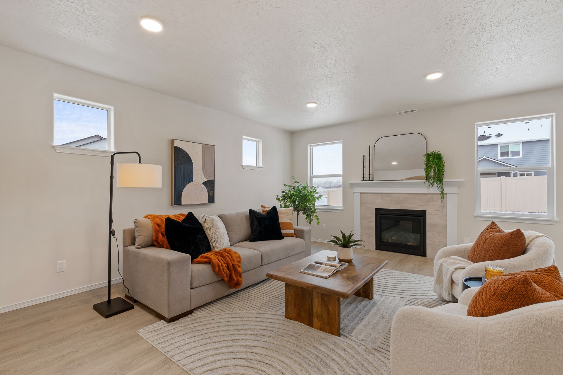 08-2268 W Tieton Ave Spokane, WA 99208 - edit