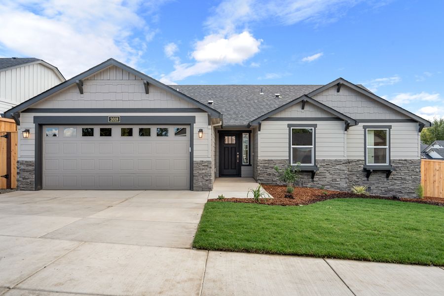 3018 Sky Lakes Dr. (The Keizer)