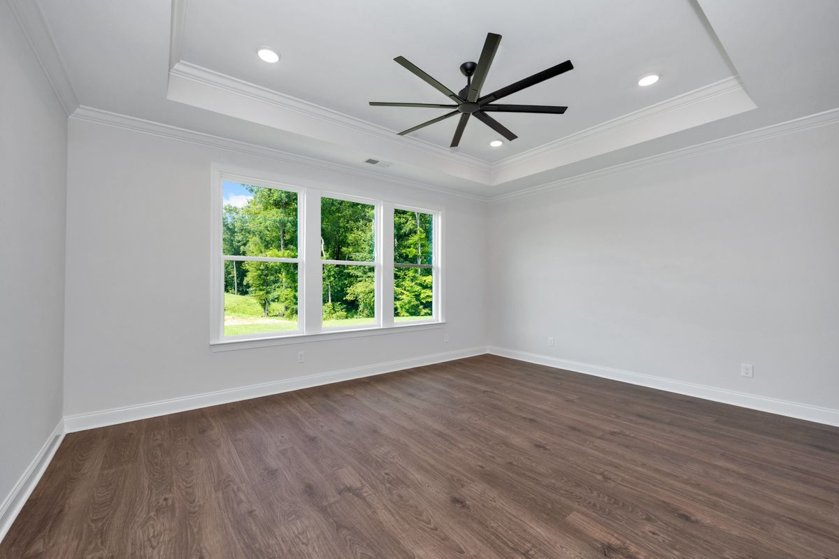 Loudon - Master Bedroom