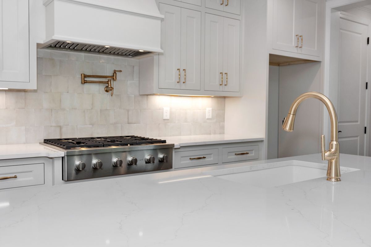 Loudon - Kitchen